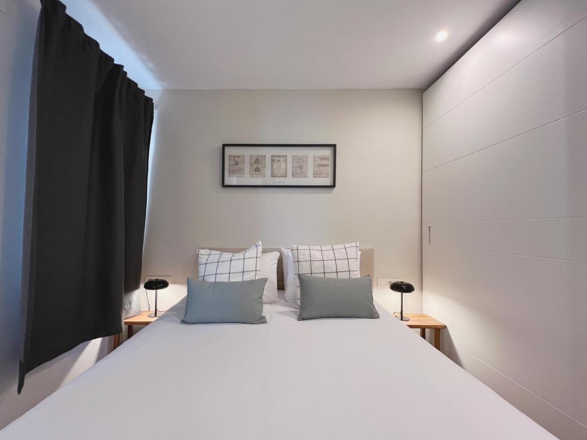 Stay U-Nique Apartments Sants II 바르셀로나 외부 사진